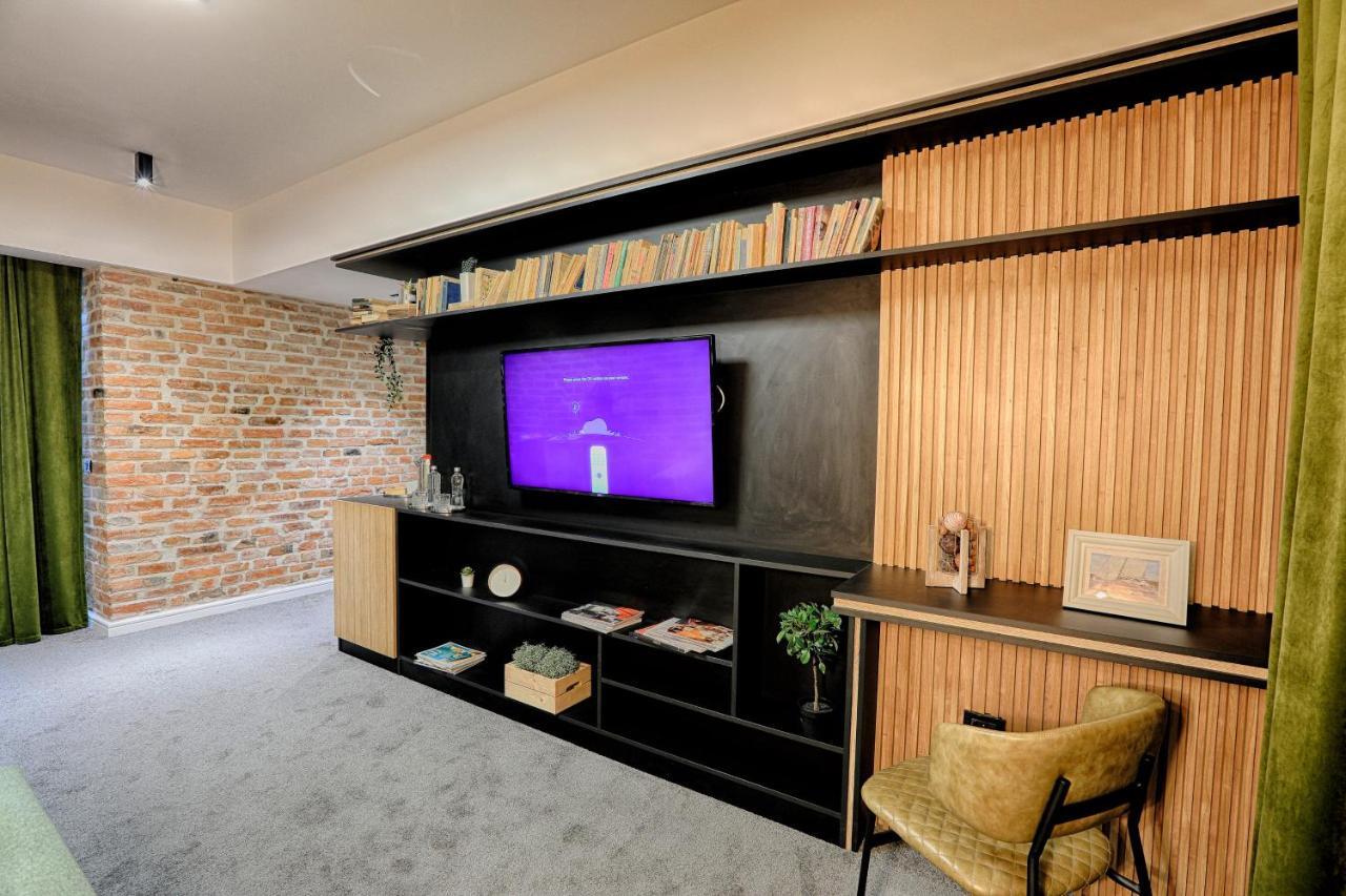 Nani Nani Boutique Hotel Brasov Ngoại thất bức ảnh