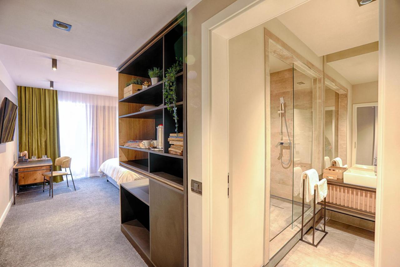 Nani Nani Boutique Hotel Brasov Ngoại thất bức ảnh