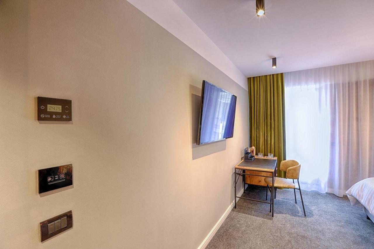 Nani Nani Boutique Hotel Brasov Ngoại thất bức ảnh
