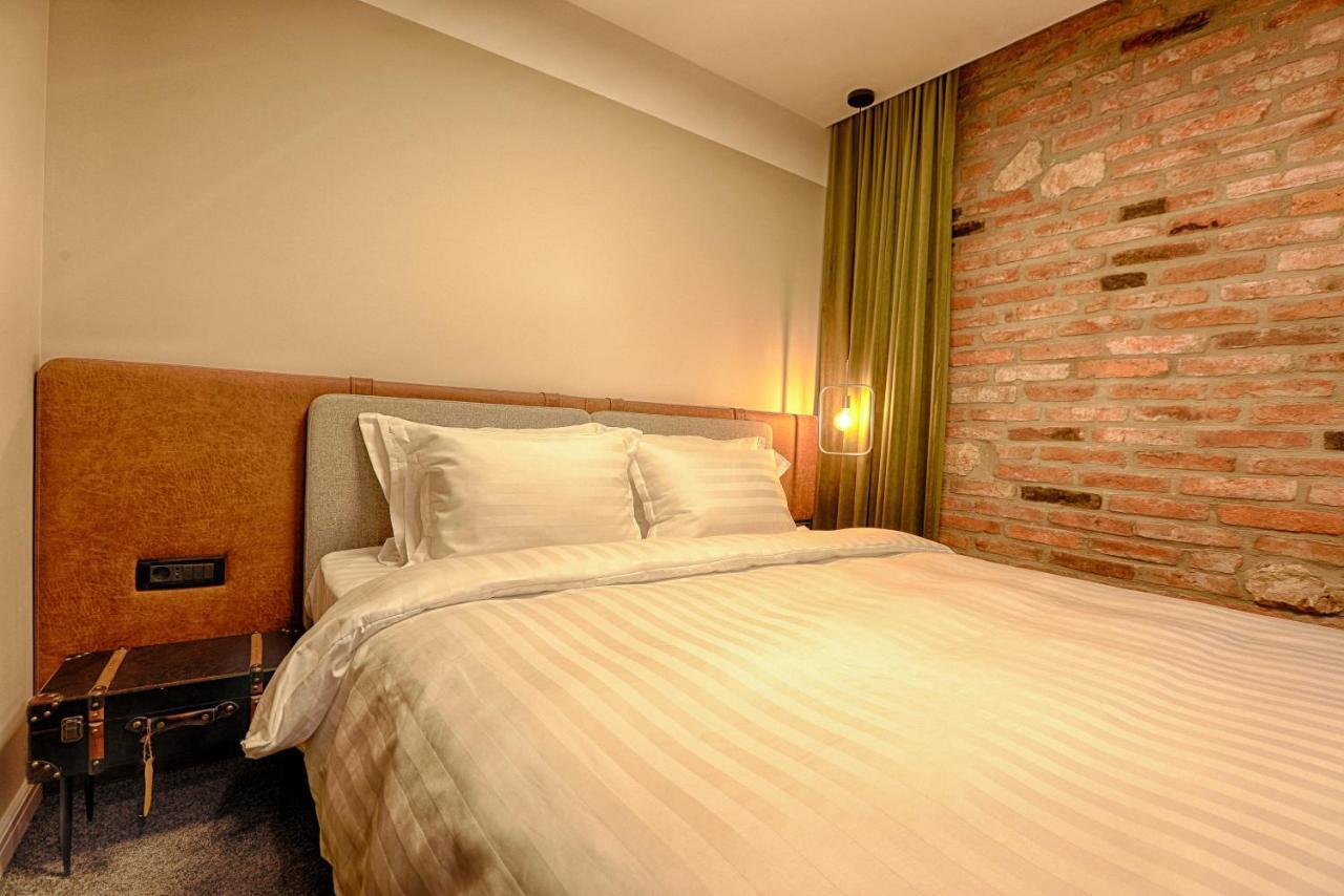Nani Nani Boutique Hotel Brasov Ngoại thất bức ảnh